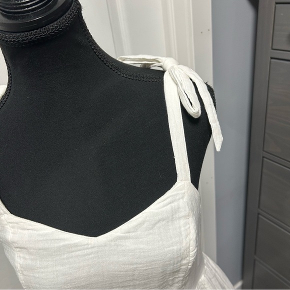 Old Navy Dress - Picture 4 of 6